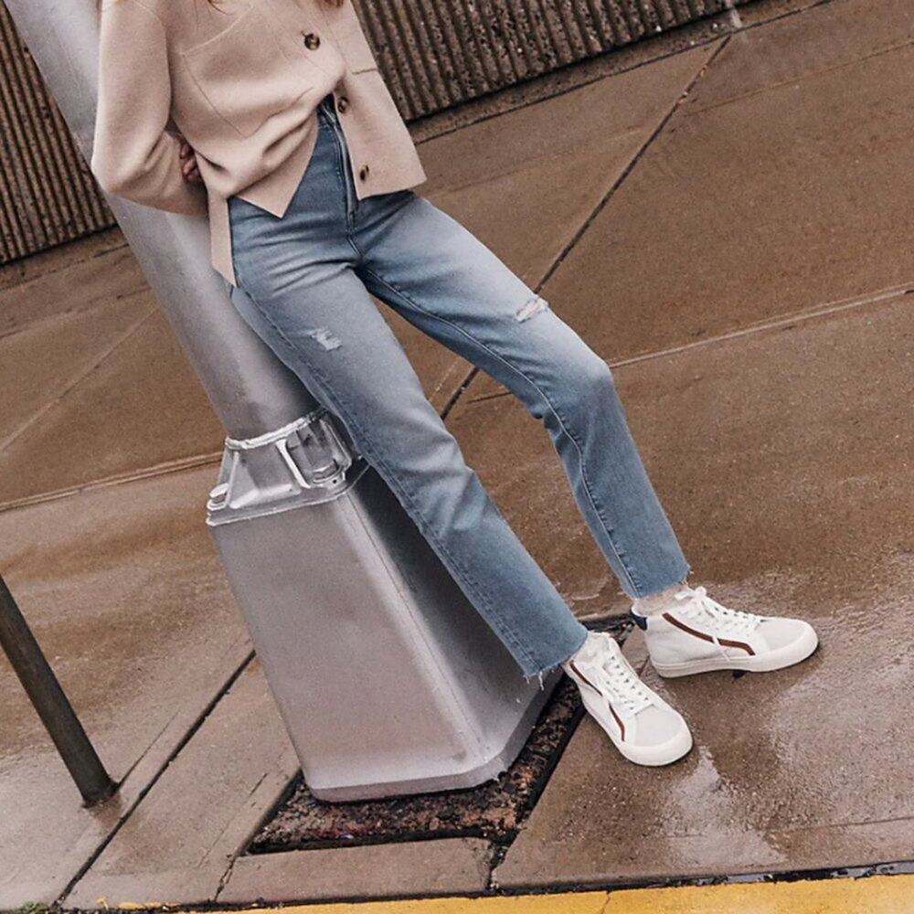 Madewell The Perfect Vintage Jean in Coffey Wash: Worn-In Edition